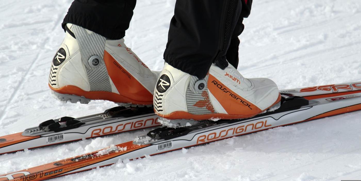 FIS: Schiorii şi snowboarderii din Rusia şi Belarus vor beneficia de statut neutru în noul sezon